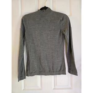 Lord & Taylor Women's Fine Merino Wool Gray Sweater Size Medium Petite